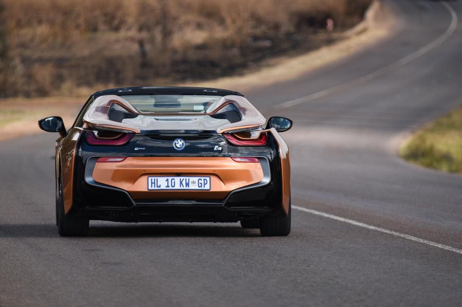  BMW i8 Roadster (I15) 2018 года  (ZA) (фото 5 из 44)